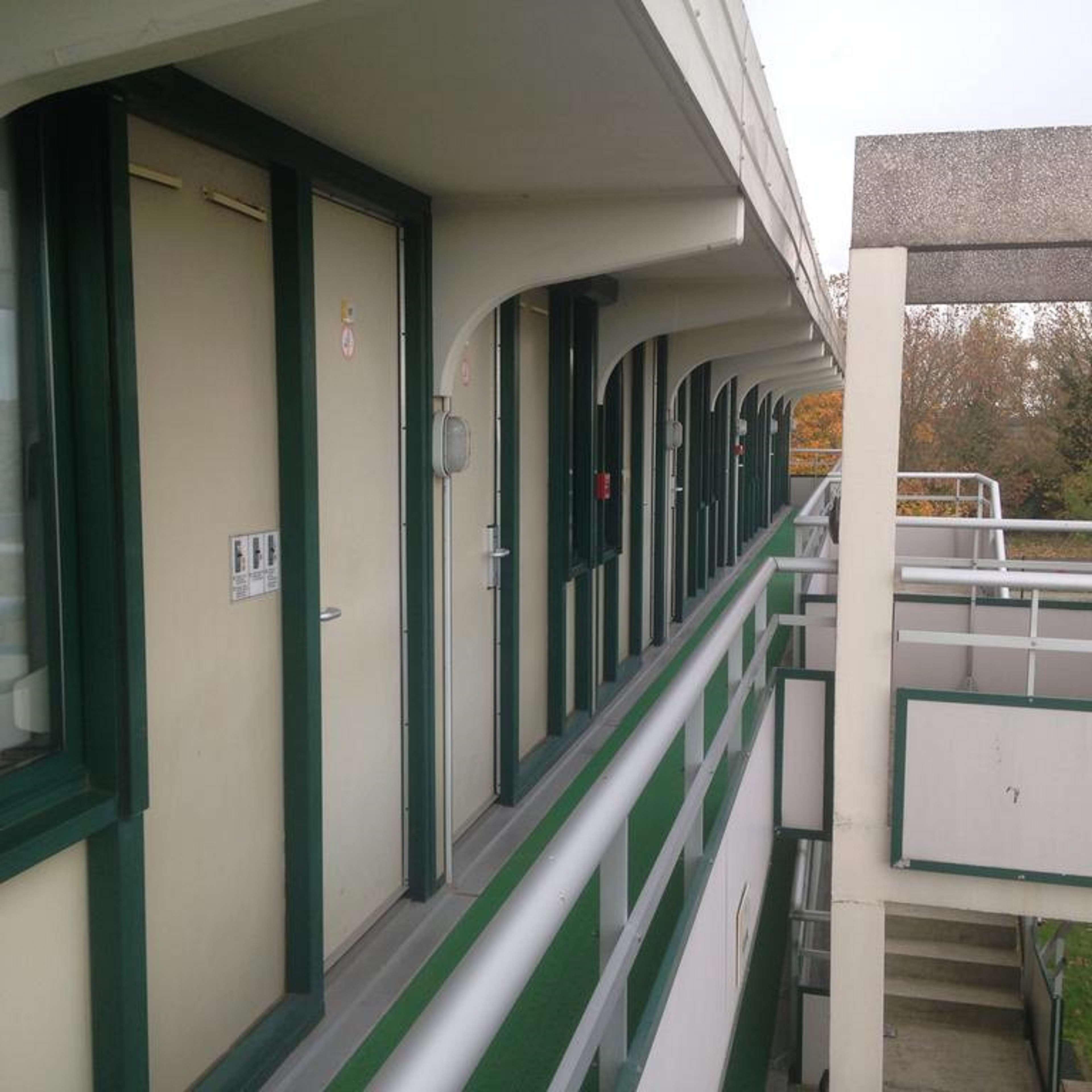 Kyriad Niort - La Creche Zewnętrze zdjęcie
