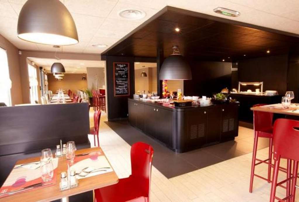 Kyriad Niort - La Creche Restauracja zdjęcie