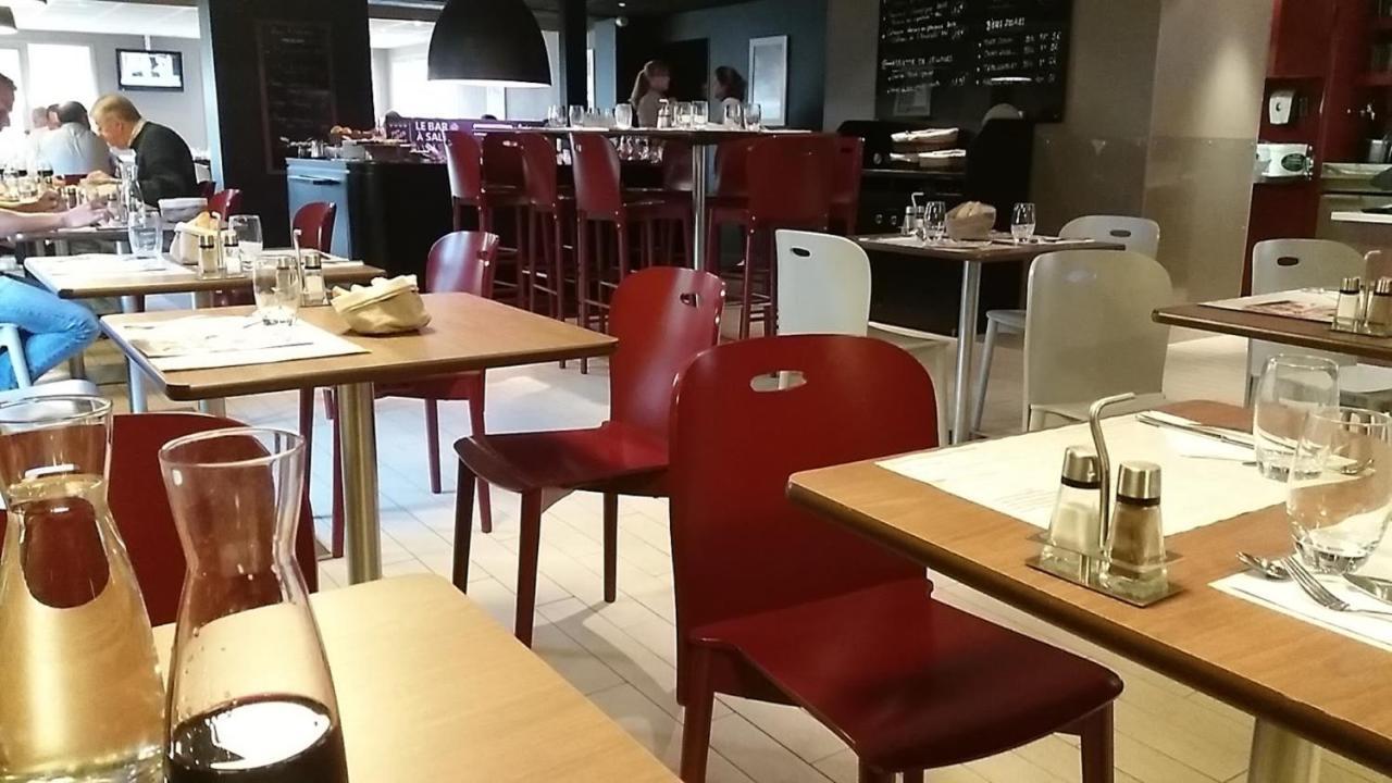 Kyriad Niort - La Creche Zewnętrze zdjęcie